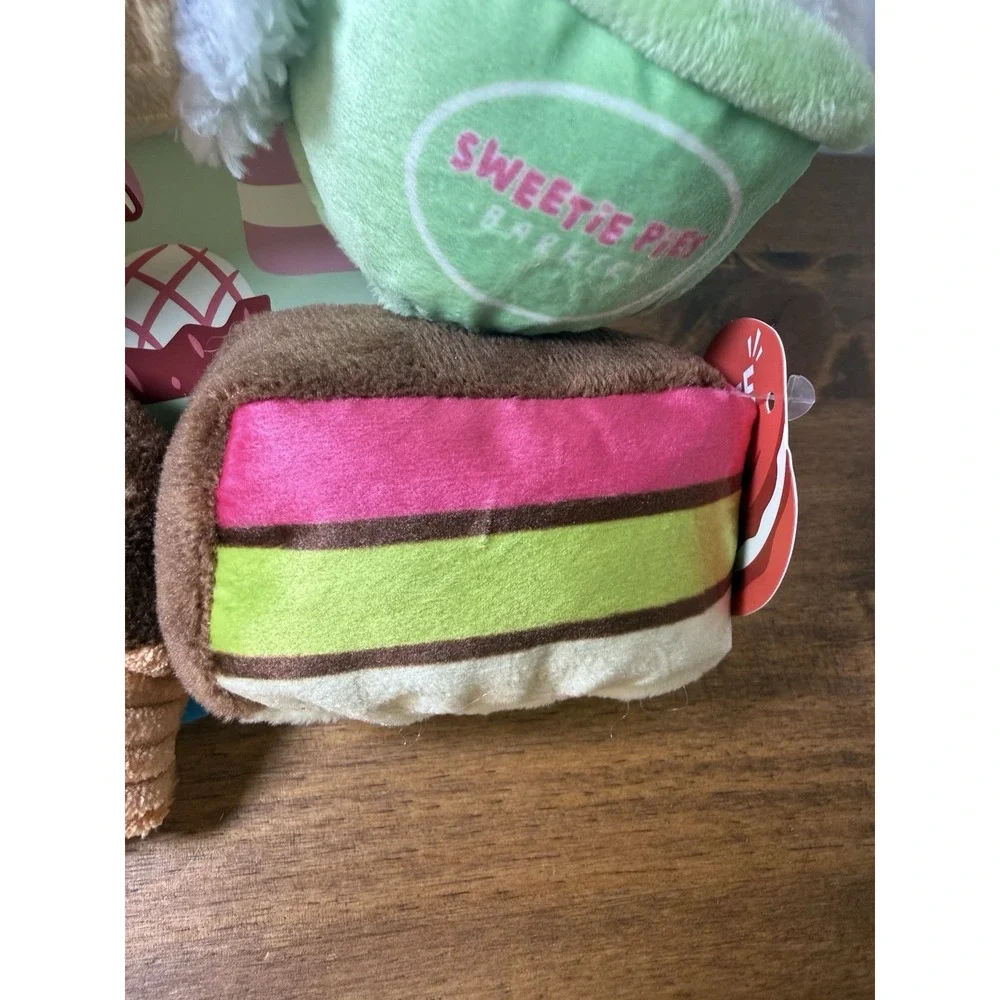 New Bark Box Sweetie Pies Barkery Dog Toys Valentines Day XS-S Dogs 4 Pieces